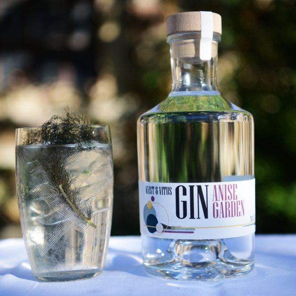Anise Garden Dry Gin � �kologisk � 39,5 % vol.
